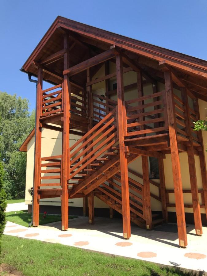 Venusz Ueduelocentrum Tiszacsege Exterior foto